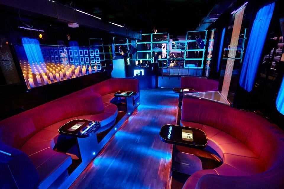 M1 Lounge Bar & Club 2 M1 Lounge Bar & Club 2