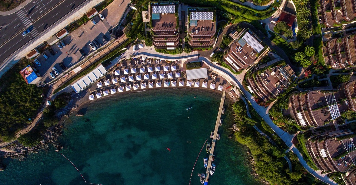 Moët & Chandon Beach & Bar 1