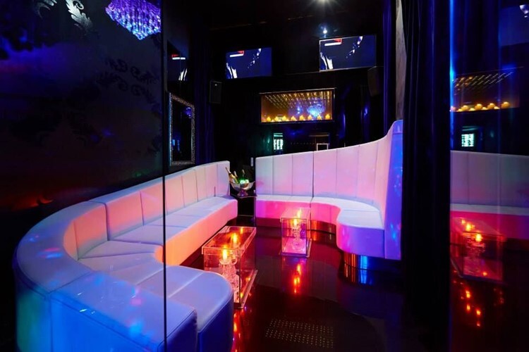 M1 Lounge Bar & Club 4