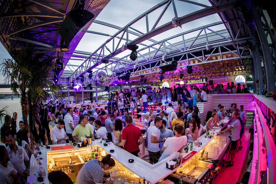 Club Lasta 10 Club Lasta 10