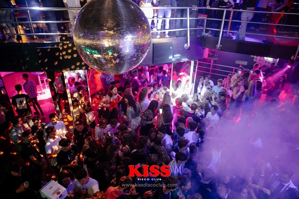 Kiss Disco 3