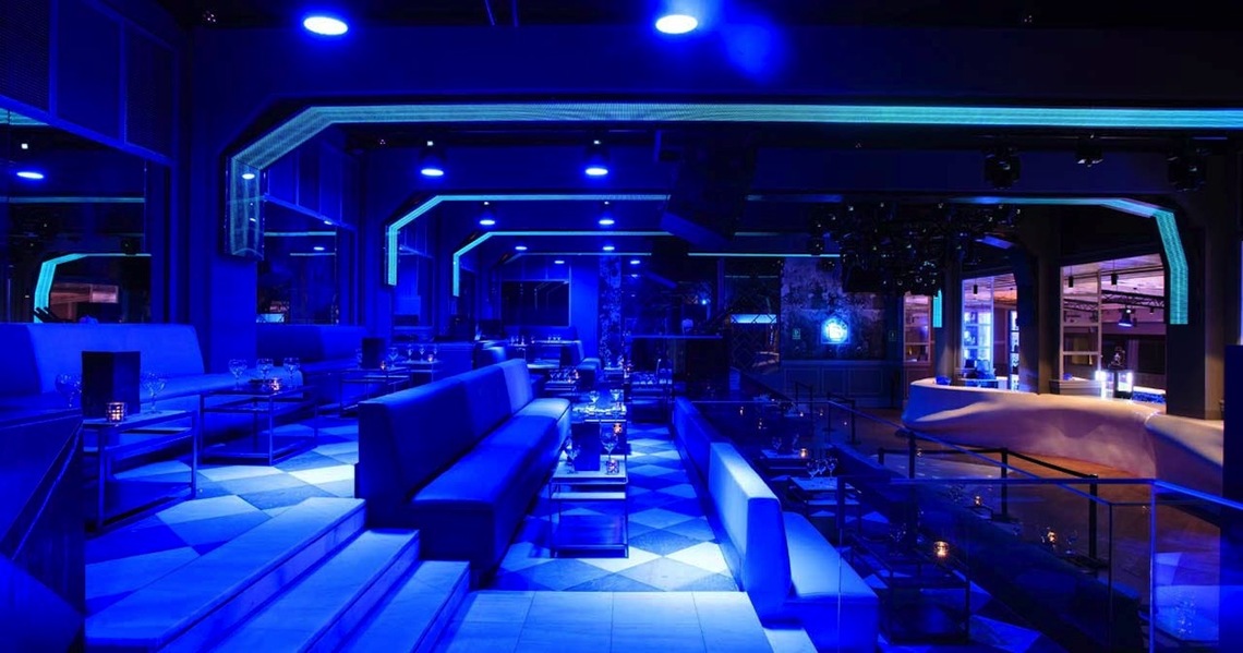 Blackhaus 4