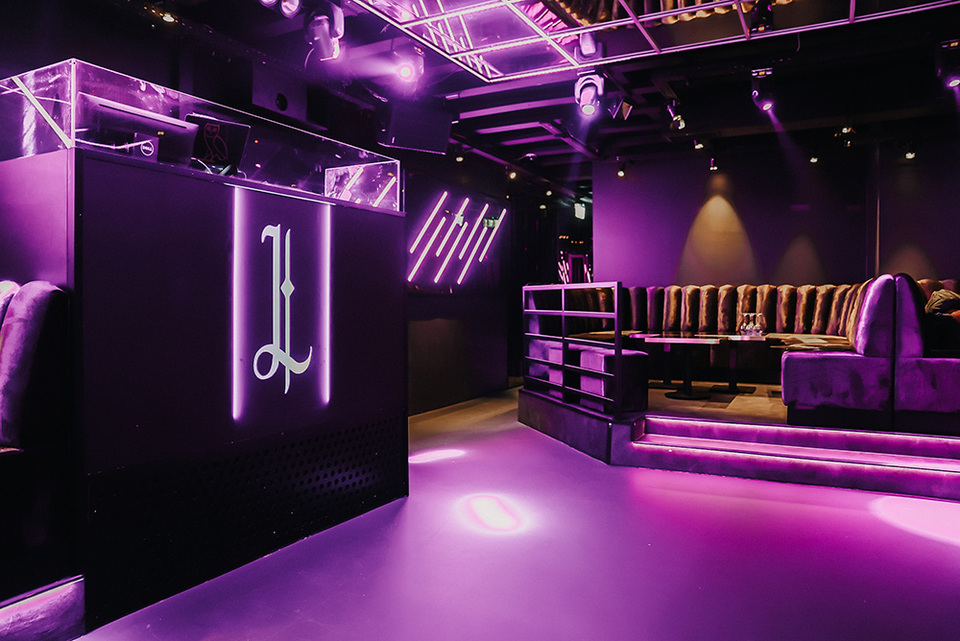 La louve frankfurt The Finest Clubs